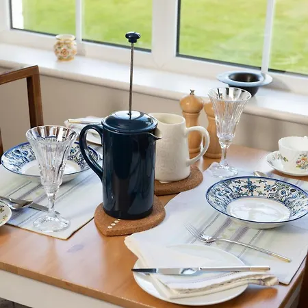 Callender House Bed and Breakfast Χαρογκέιτ